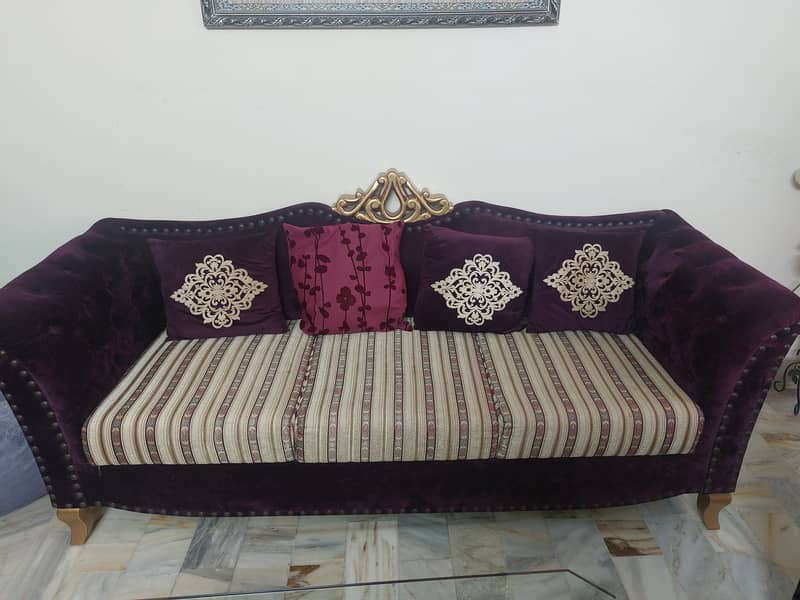 6 seater Sofa for sale 1