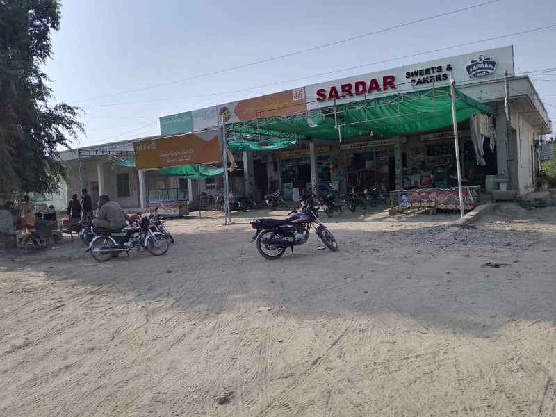 1 Kanal Commercial shop for sale on Main Govt. Comprehensive School chowk Sahiwal. 0