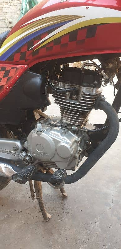 Honda 125 deluxe 1