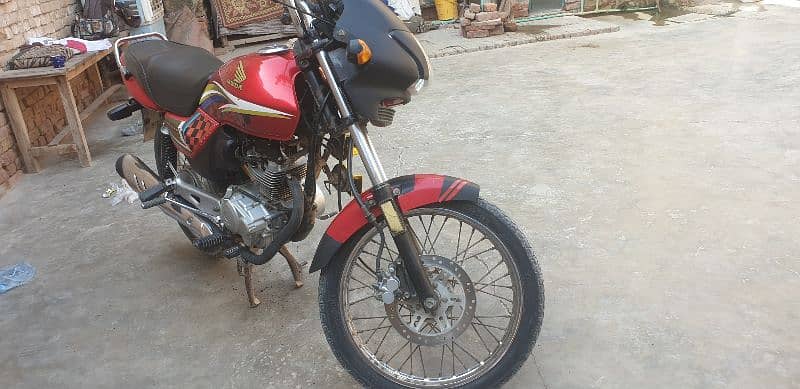 Honda 125 deluxe 2