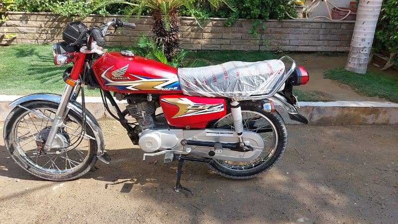 Honda 125 model 2020 karachi number 10by10 condition 6