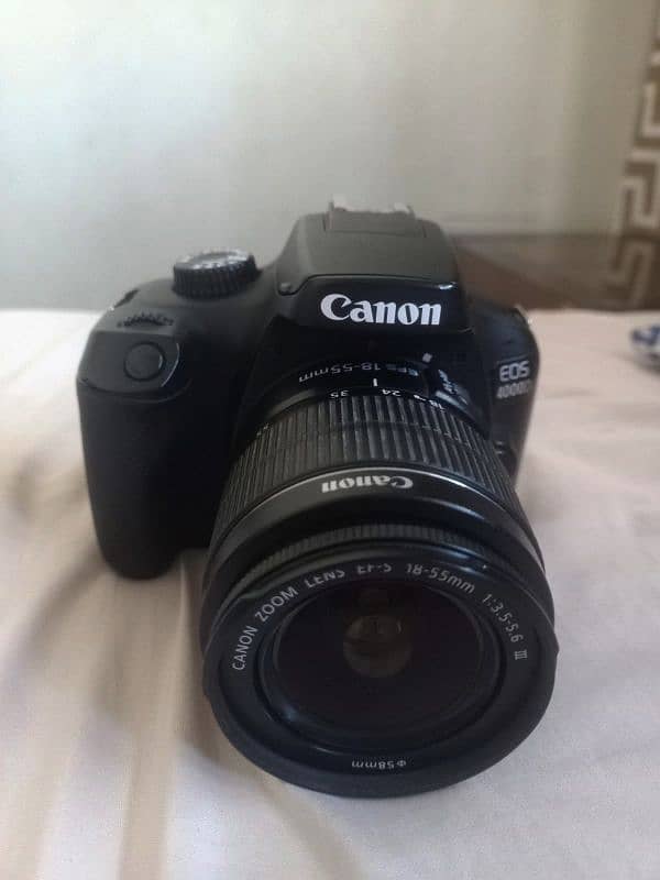 Canon DSLR 4000D 3