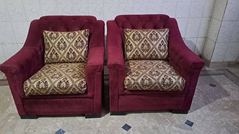 5 Seater Sofa Set-pure akhrot wood 6