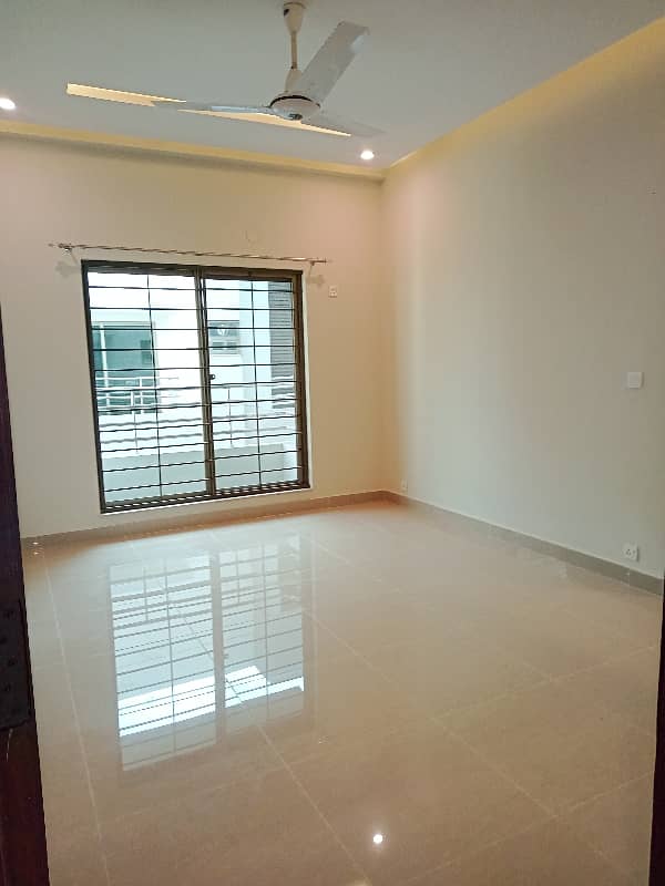 3 Bed Barnd New Apartment Available For Rent In Askari 11 Lahore 5