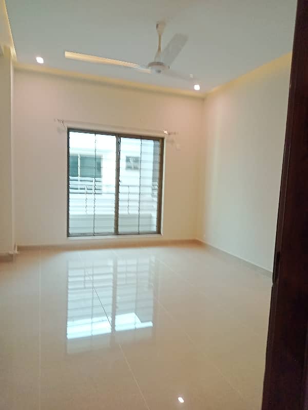 3 Bed Barnd New Apartment Available For Rent In Askari 11 Lahore 7