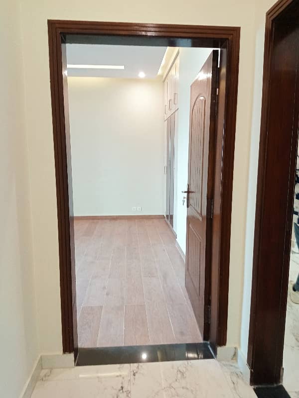 3 Bed Barnd New Apartment Available For Rent In Askari 11 Lahore 8