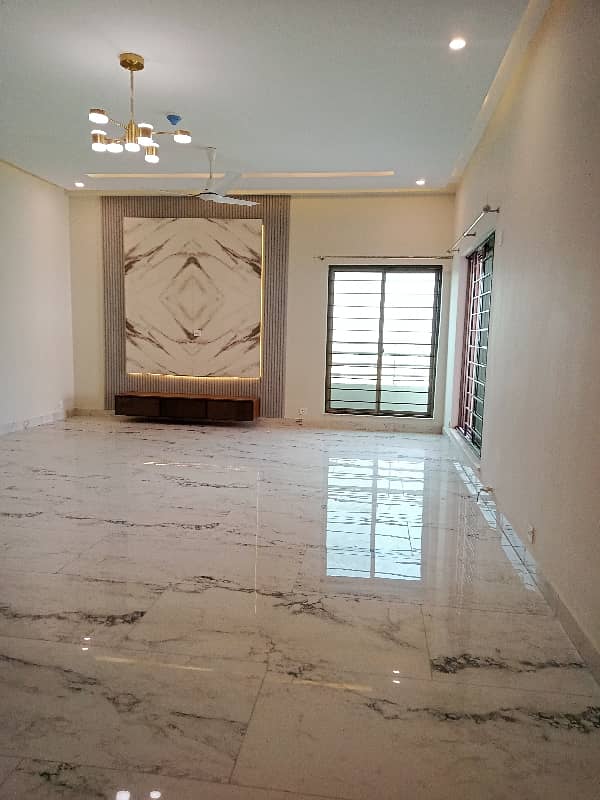 3 Bed Barnd New Apartment Available For Rent In Askari 11 Lahore 11