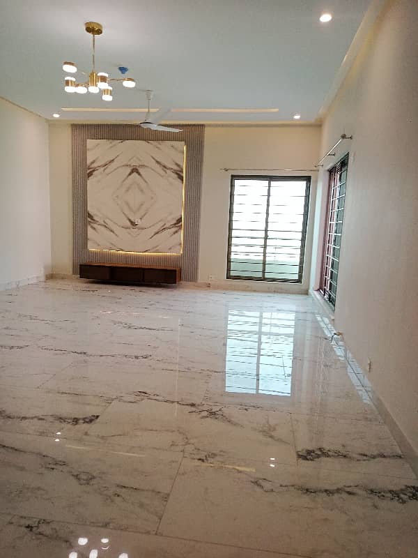 3 Bed Barnd New Apartment Available For Rent In Askari 11 Lahore 13