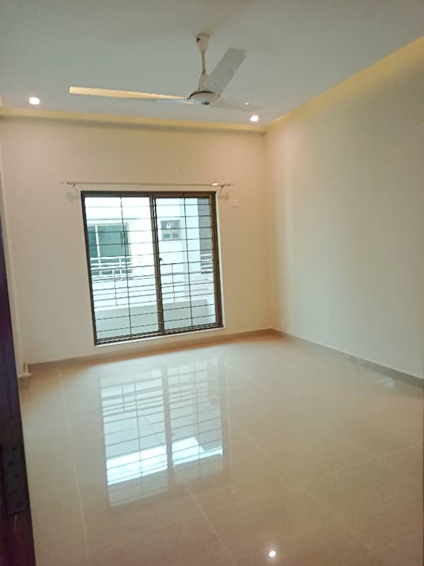 3 Bed Barnd New Apartment Available For Rent In Askari 11 Lahore 24