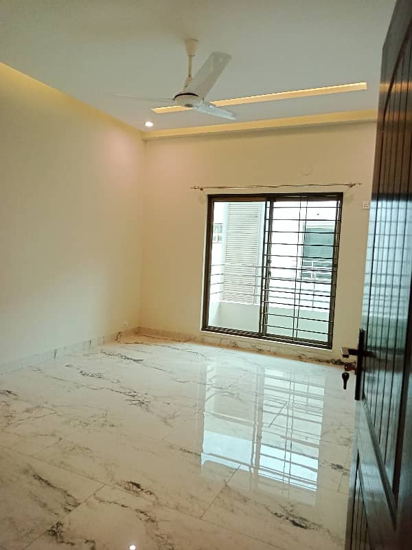 3 Bed Apartment Available for Rent in Askari 11 Lahore 10