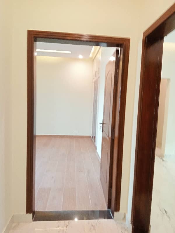 3 Bed Apartment Available for Rent in Askari 11 Lahore 15