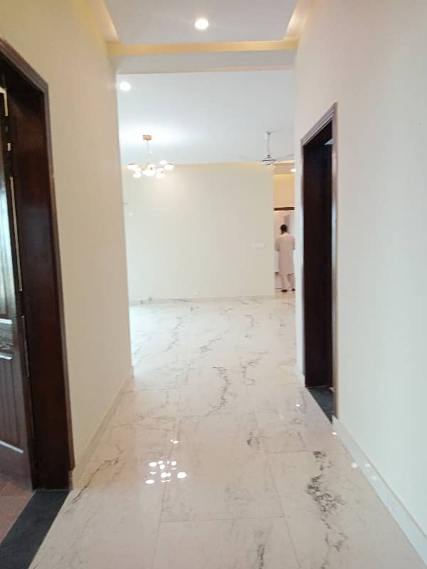 3 Bed Apartment Available for Rent in Askari 11 Lahore 35