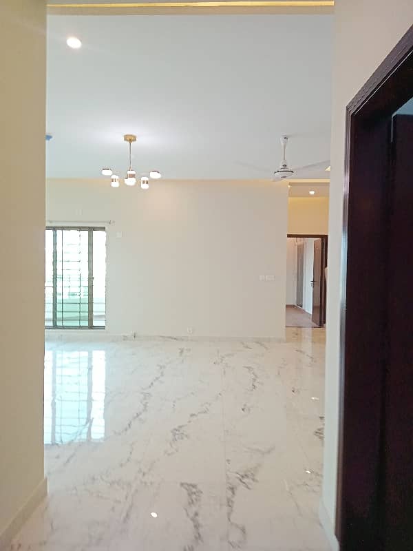 3 Bed Apartment Available for Rent in Askari 11 Lahore 37