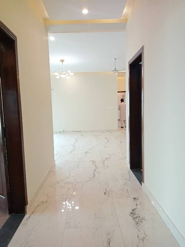 3 Bed Apartment Available for Rent in Askari 11 Lahore 39