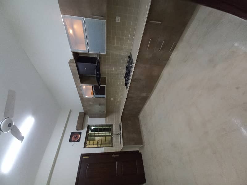 10Marla beautiful Apartment Available for Rent 0