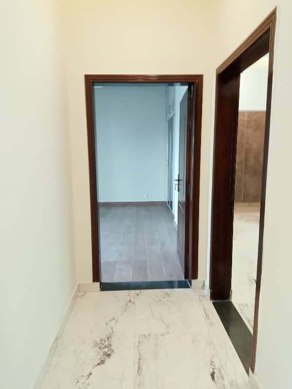 3 Bed Apartment Available For Sale in Askari 11 Lahore 29