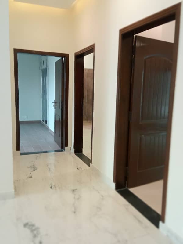 3 Bed Apartment Available For Sale in Askari 11 Lahore 22