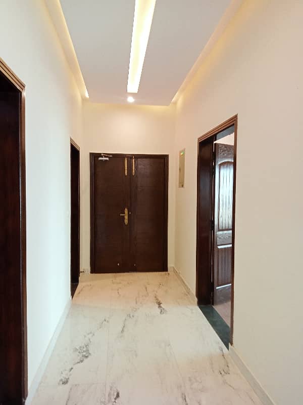 3 Bed Apartment Available for Rent in Askari 11 0