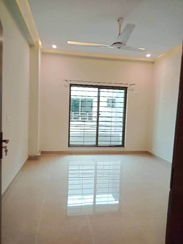 3 Bed Apartment Available for Rent in Askari 11 24