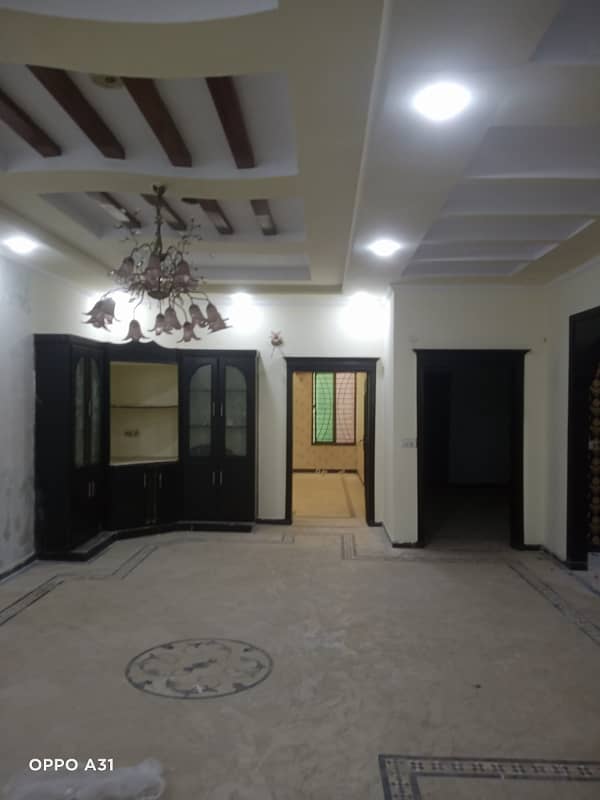 10 Marla Beautiful double story house urgent for Rent in sabzazar 7