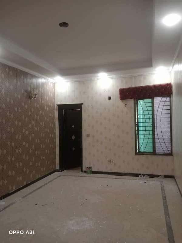 10 Marla Beautiful double story house urgent for Rent in sabzazar 24