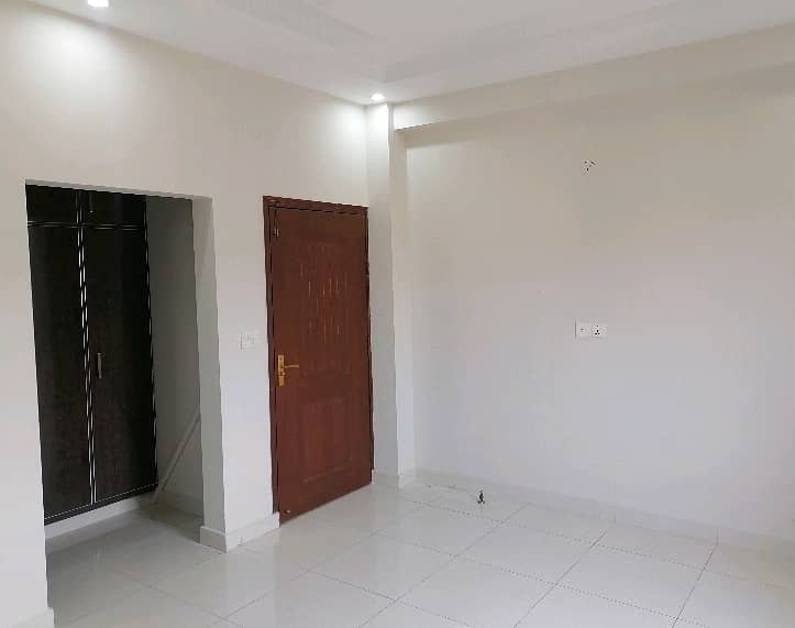 Affordable Flat For rent In Askari 11 - Sector B 2