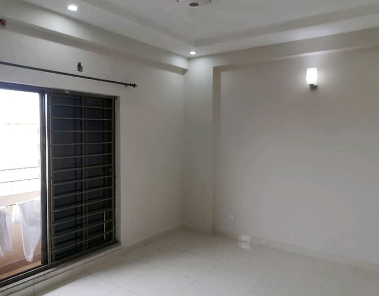 Affordable Flat For rent In Askari 11 - Sector B 3