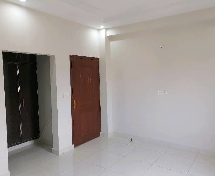 12 Marla Spacious Flat Is Available In Askari 11 - Sector B For rent 3