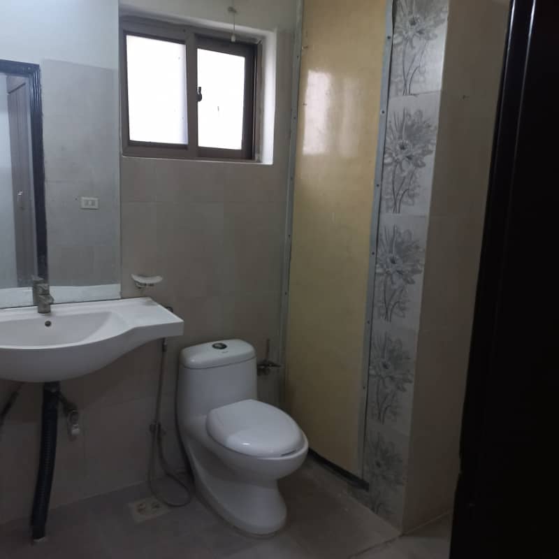 3-Bedroom Flat For Rent In Sector B Askari 11 Lahore 7