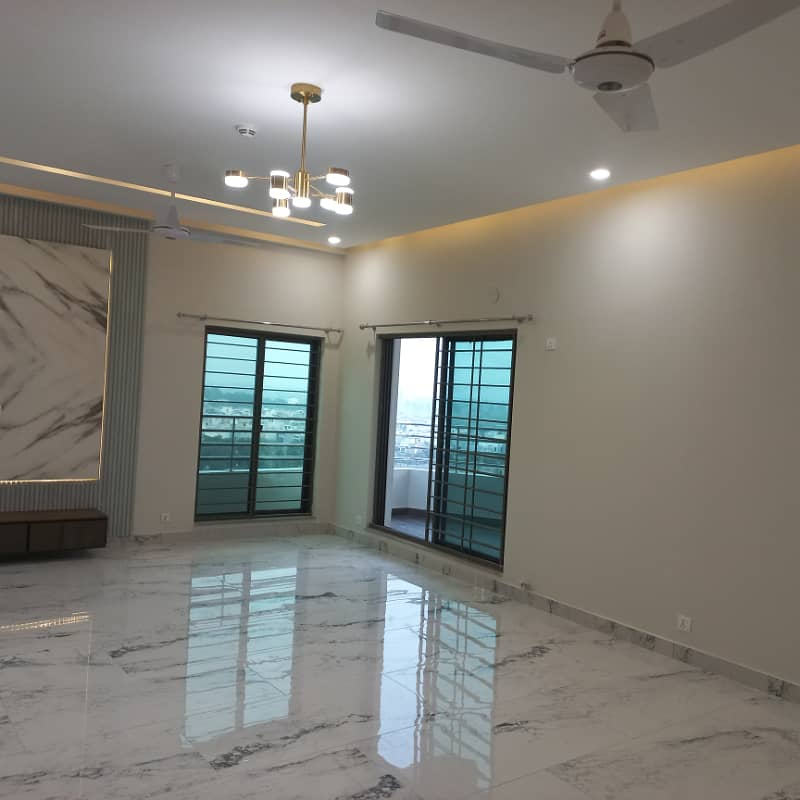 Brand New 3-Bedroom Flat For Rent In Sector D Askari 11 Lahore 3