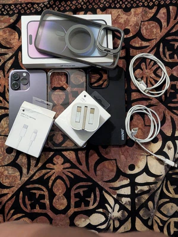 iphone 14 pro max 128gb jv with box and charger 0