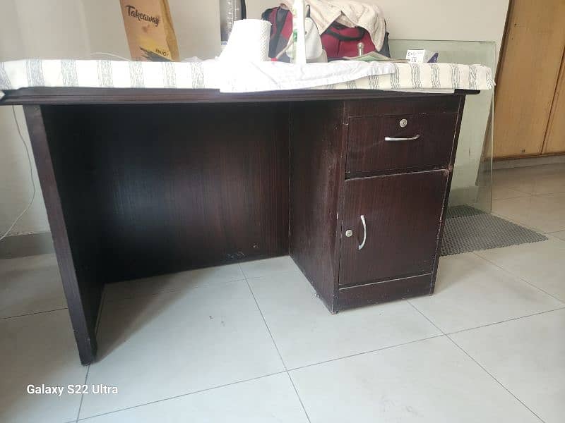 used beds, dressing table, study table, couches for sale 1