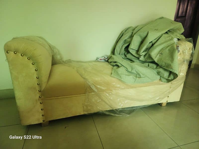 used beds, dressing table, study table, couches for sale 6