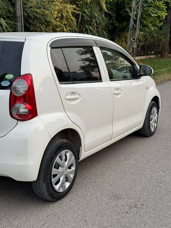 Toyota Passo 2014 4