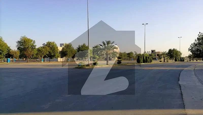 18 MARLA RESIDENTIAL PLOT FOR SALE POSSESSION UTILITY CHARGES PAID LDA APPROVED IN LOW COST-D BLOCK PHASE 2 BAHRIA ORCHARD LAHORE 3