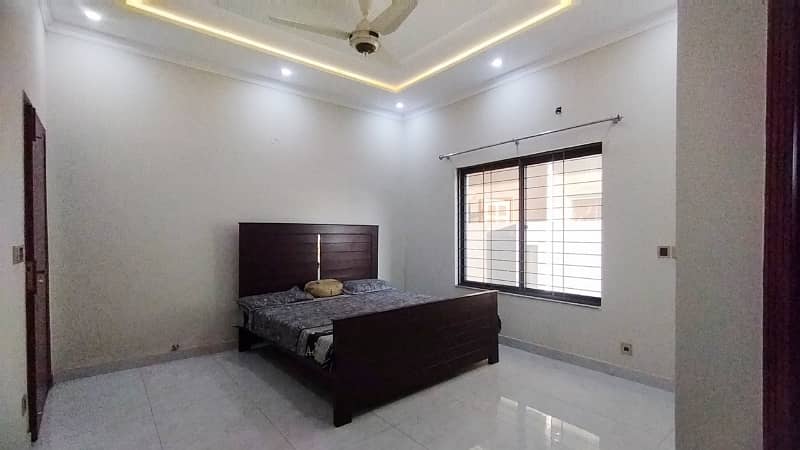 In LDA Avenue 10 Marla House For Sale 35