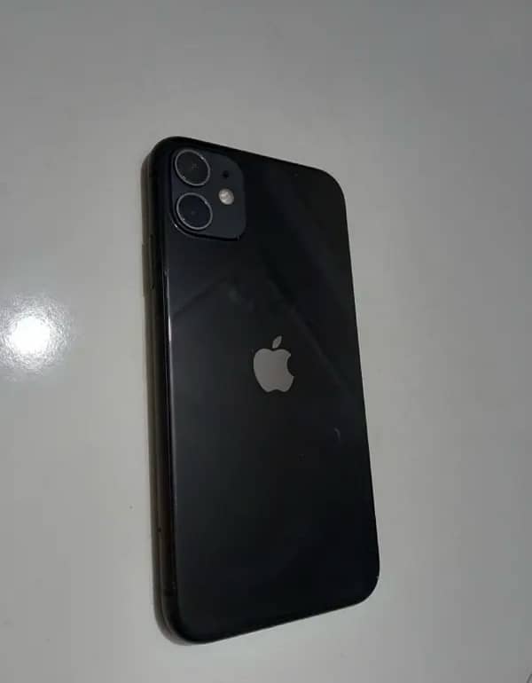 IPHONE 11 non pta 64gb neat and clean exchange possible 3