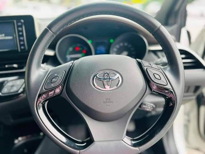 Toyota C-HR  2019 Model Import 2024 G LED Edition 8