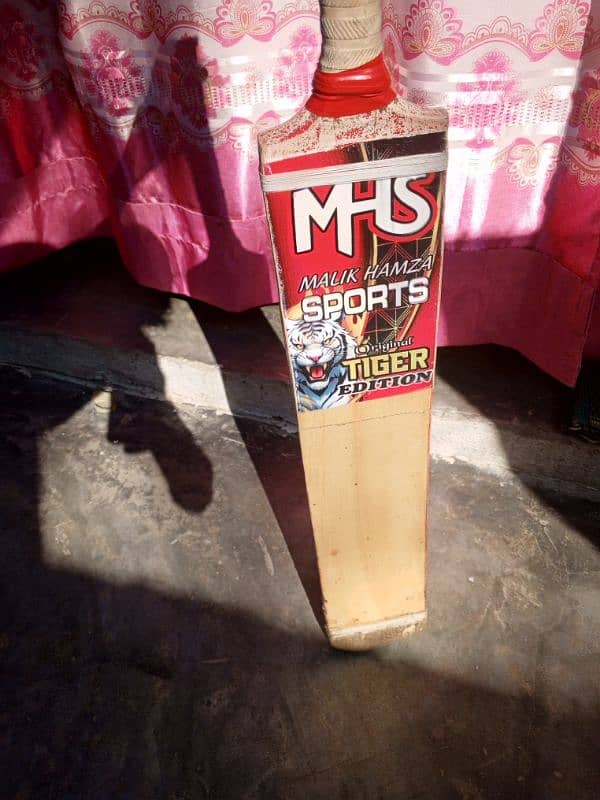 rawalacaot wood bat for sale light weight with original cover 2