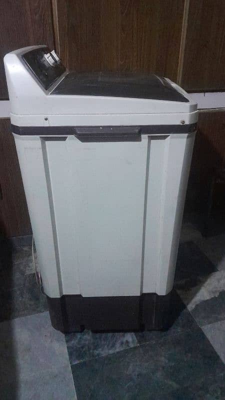 Ashia Washing Machine 1