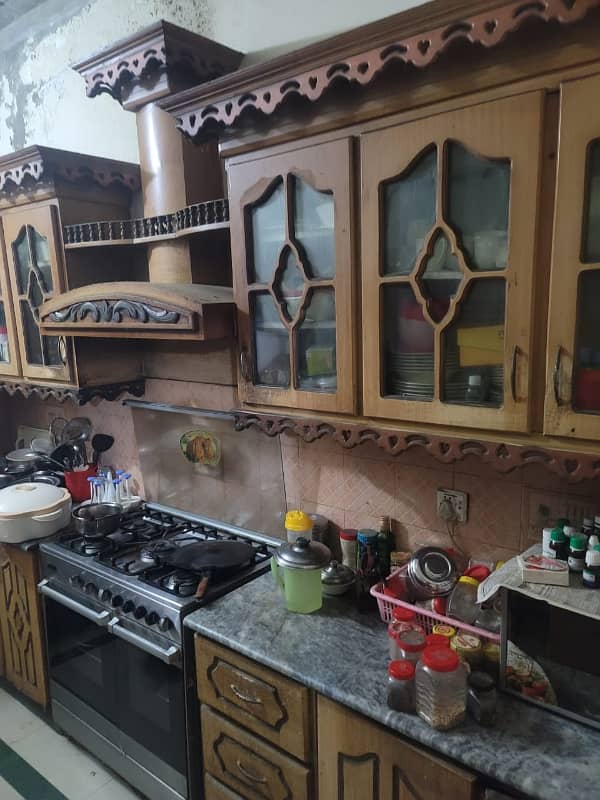 5 marla house for sale in Johar town. 9