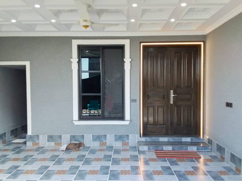 10 marla brand new house for sale in LDA AVENUE_1. 0