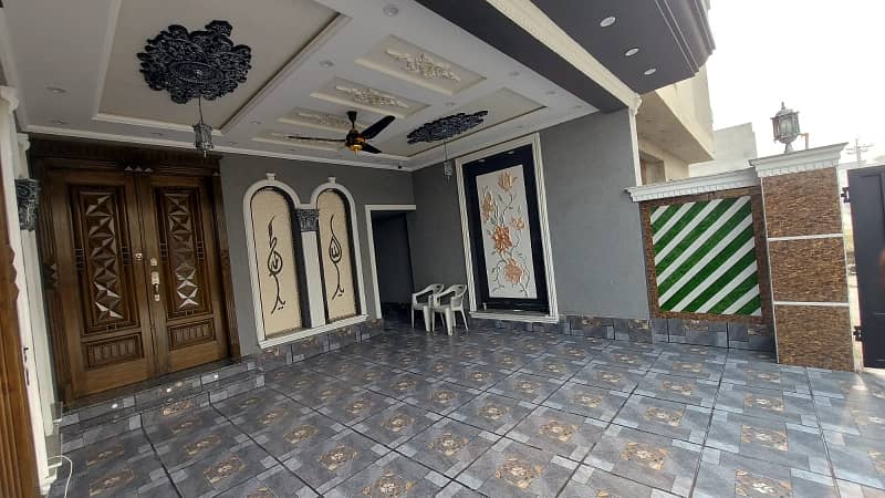 Beautifuly constructed 10 Marla brand new house for sale in LDA AVENUE_1 . 1