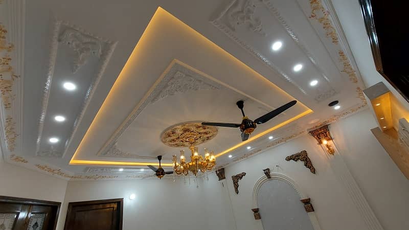 Beautifuly constructed 10 Marla brand new house for sale in LDA AVENUE_1 . 9