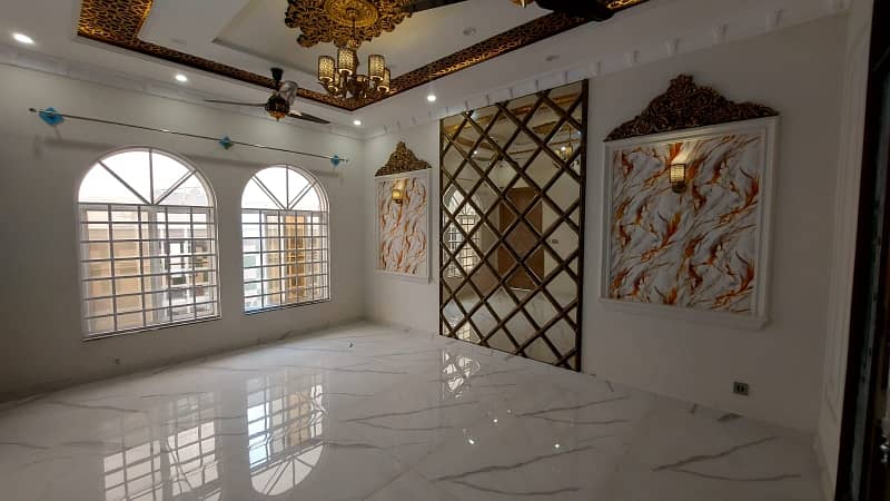 Beautifuly constructed 10 Marla brand new house for sale in LDA AVENUE_1 . 27