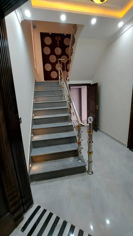 Beautifuly constructed 10 Marla brand new house for sale in LDA AVENUE_1 . 34