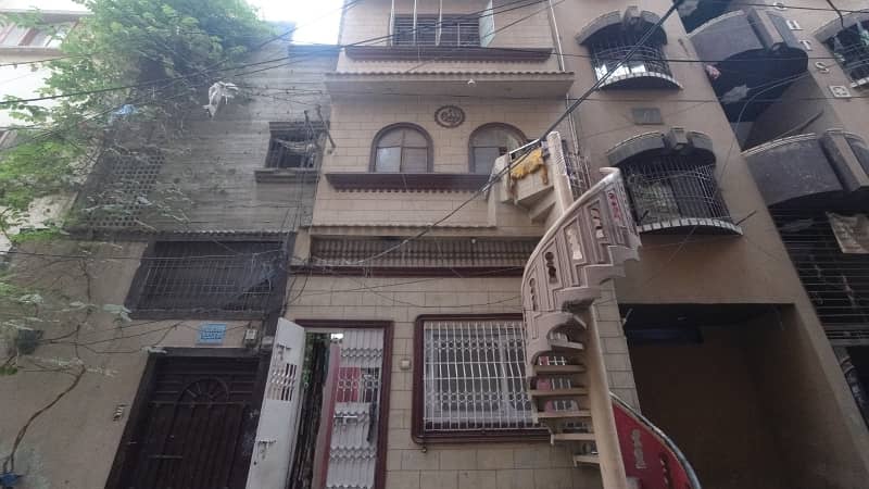 A Prime Location House Of 48 Square Yards In Liaquatabad 0