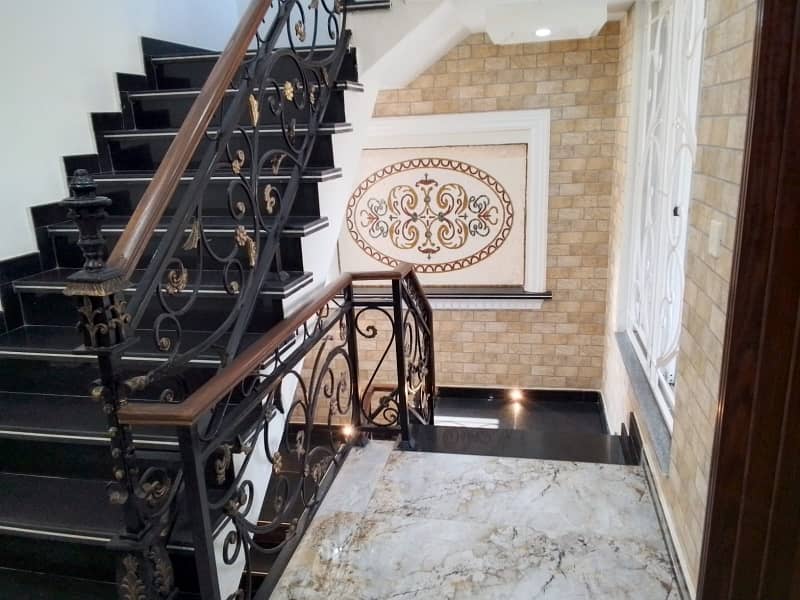 Luxurious brand new owner built house for sale in LDA AVENUE_1. 35