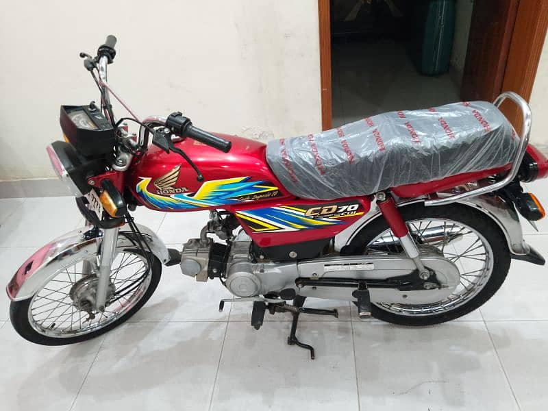 Honda CD70 New (2021/22) All Punjab Number, Call 03036828292 8