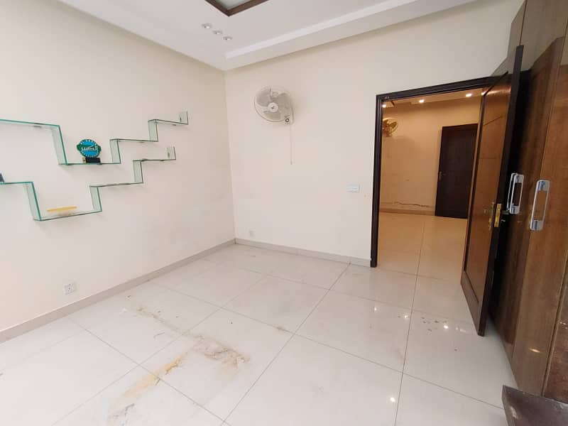 2 Marla Flat For Rent In DHA Phase 6 5